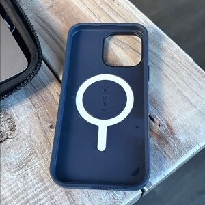 iPhone 16 pro Max blue speck case